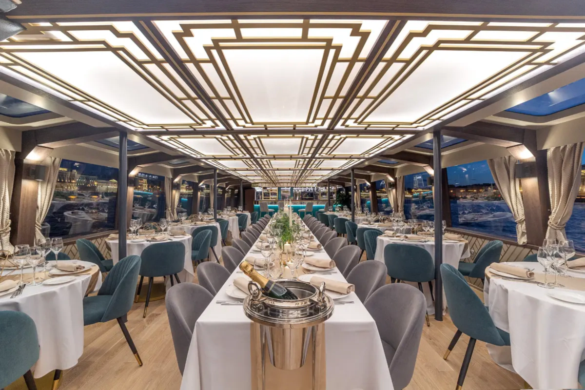 Аренда теплоход «Амели» image- 6